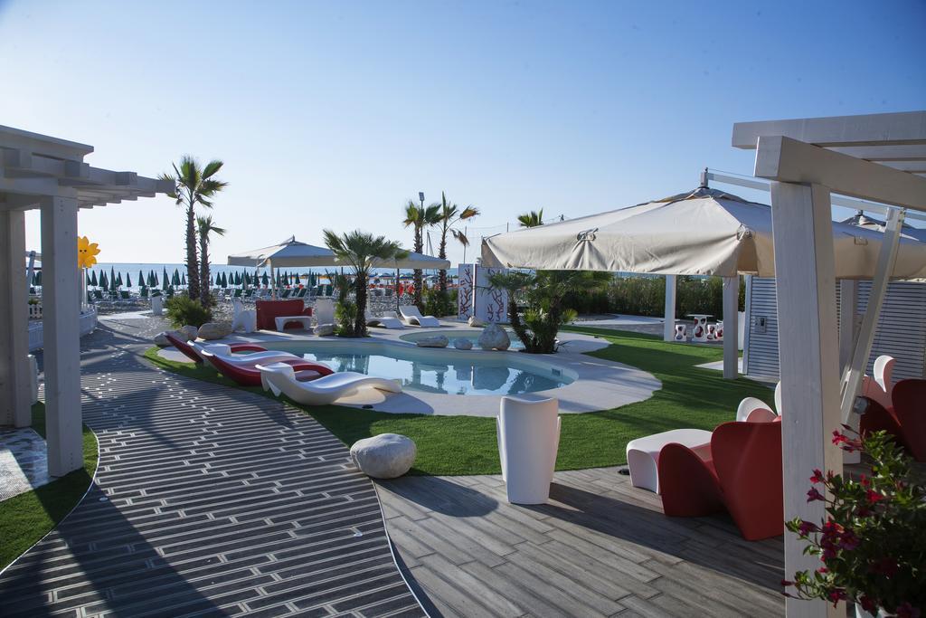 Hotel Doge Альба-Адриатика Экстерьер фото